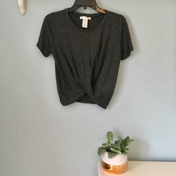 Gaze Tops - NWOT Gray Twisted Crop Top